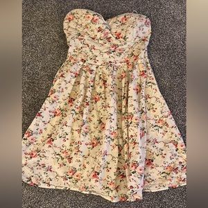 Rue 21 floral strapless dress